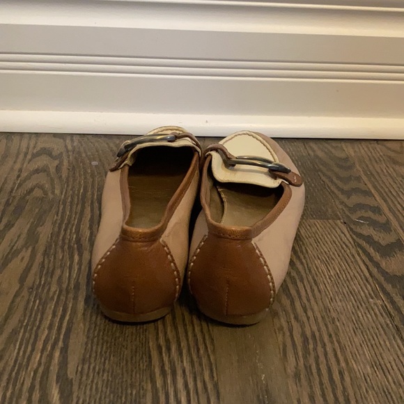 Circa Joan and David flats size 6 - Picture 2 of 3